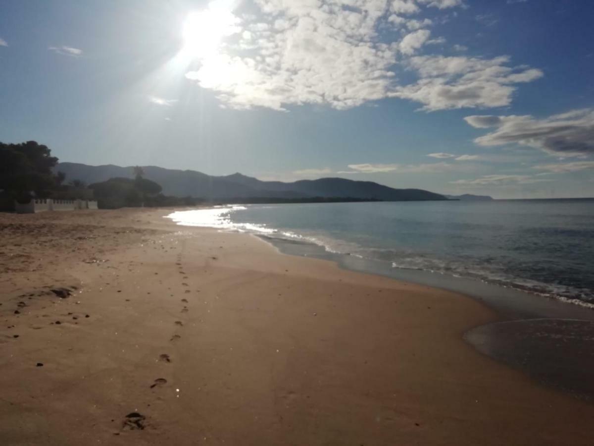 Laku Beach Sant'Andrea  外观 照片